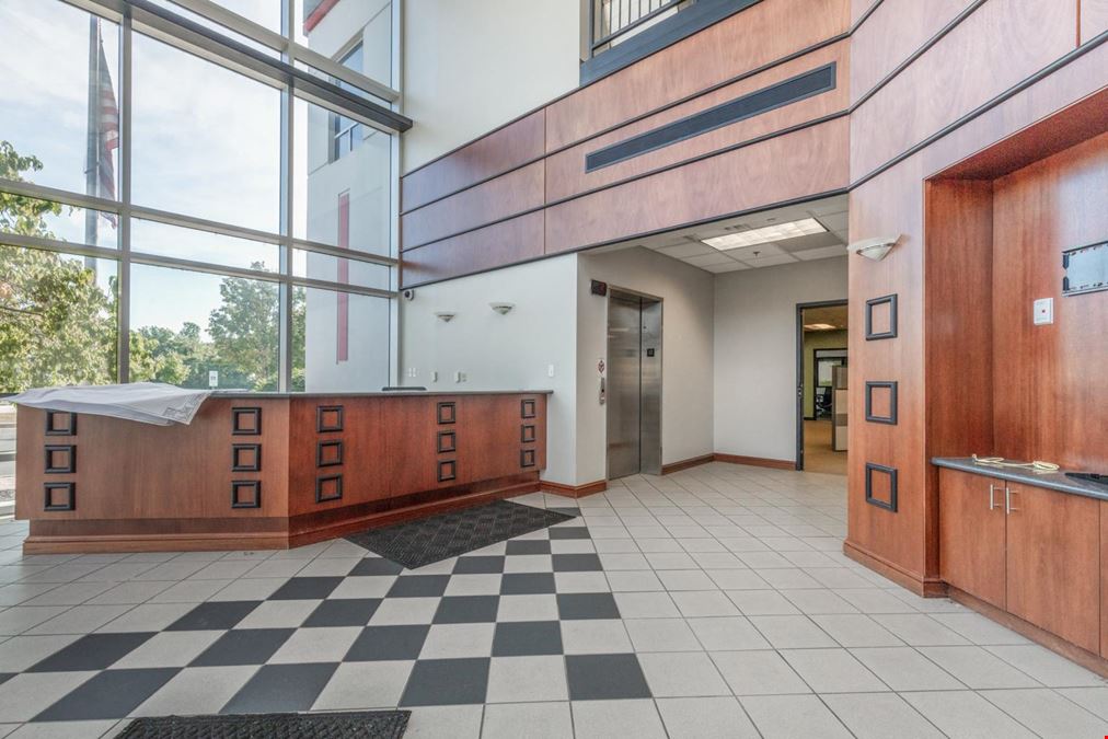 Class A Office Opportunity in Columbia, IL