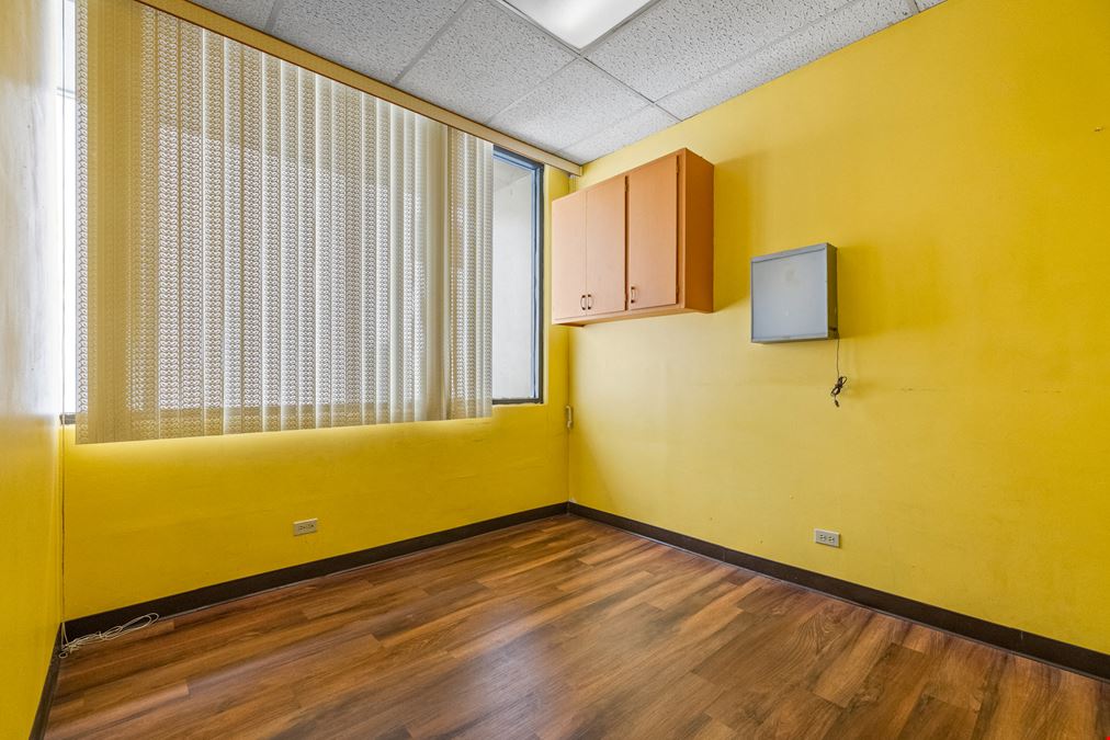 98-1247 Kaahumanu St