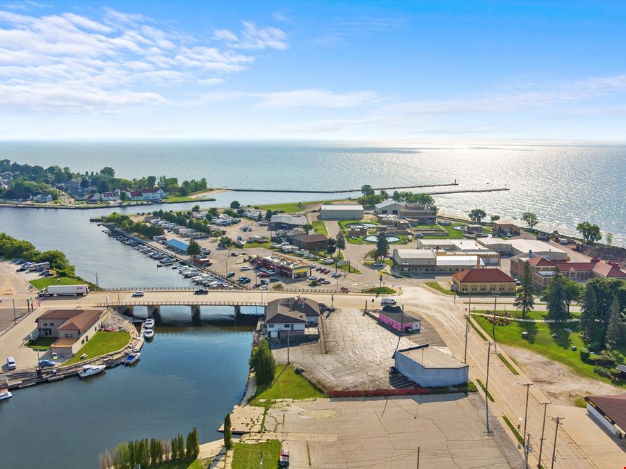 Multi Use Waterfront Development Opportunity Lake Michigan Access