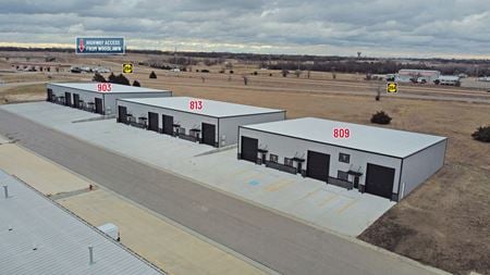 Preview of Industrial space for Rent at 809-903 E. Venture Ct.