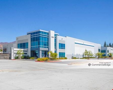 Preview of Industrial space for Rent at 1029 North Todd Avenue