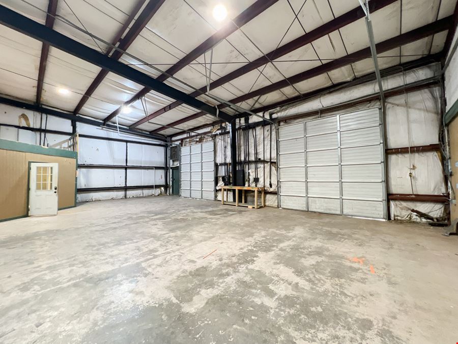 ±4,000 SF Office / Warehouse Suite in Rathborne Business Park