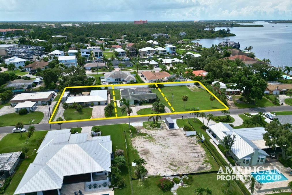 Residential Assemblage Near Siesta Key