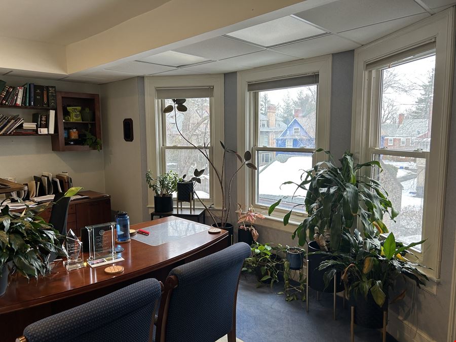 4,991 Square Foot Office Building