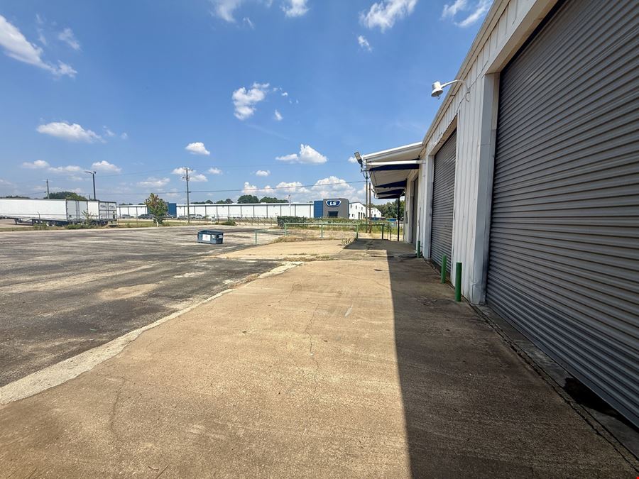 2005 W TILE FACTORY RD