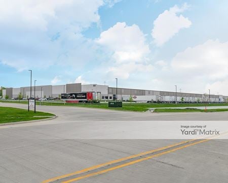 Preview of Industrial space for Rent at 3051 Gateway Commerce Center Dr. S.