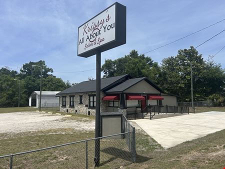 Preview of Retail space for Sale at 3132 NE Jacksonville Rd