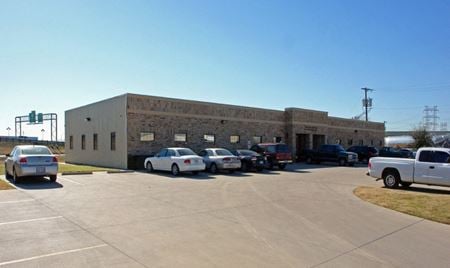 Preview of Office space for Rent at 2462 E Long Ave