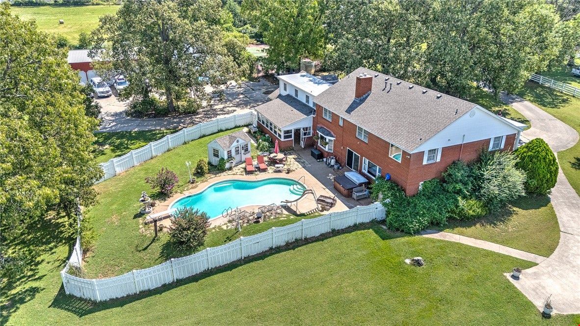 5402 Elm Springs Rd
