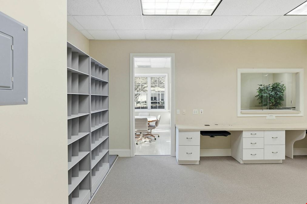 Stand Alone Medical & Office Building