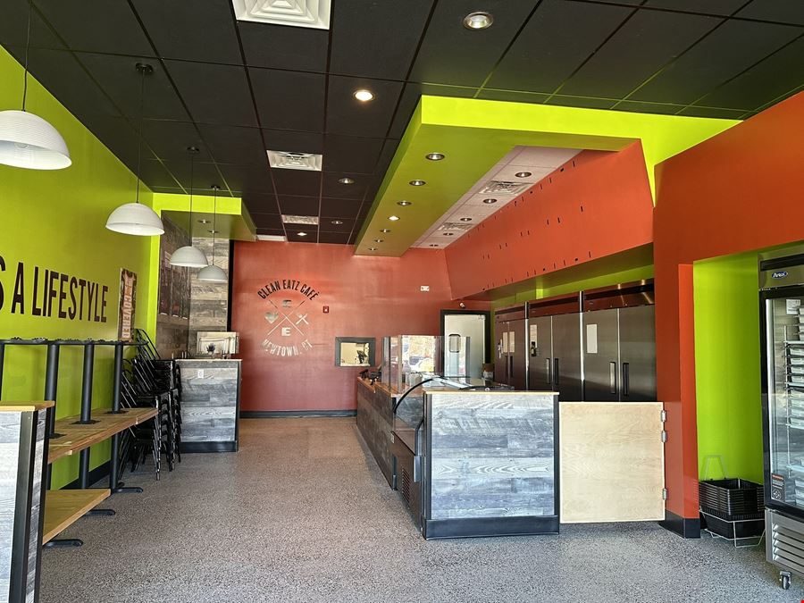 Plaza South Retail Center