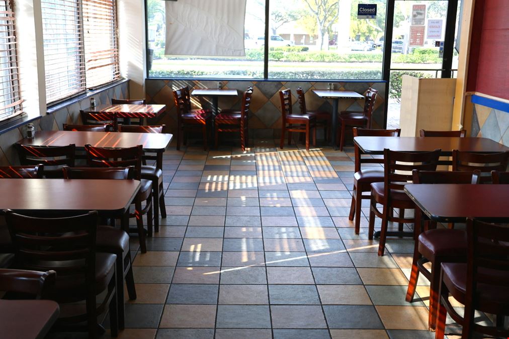 Aloma Ave Fast-Food Restaurant