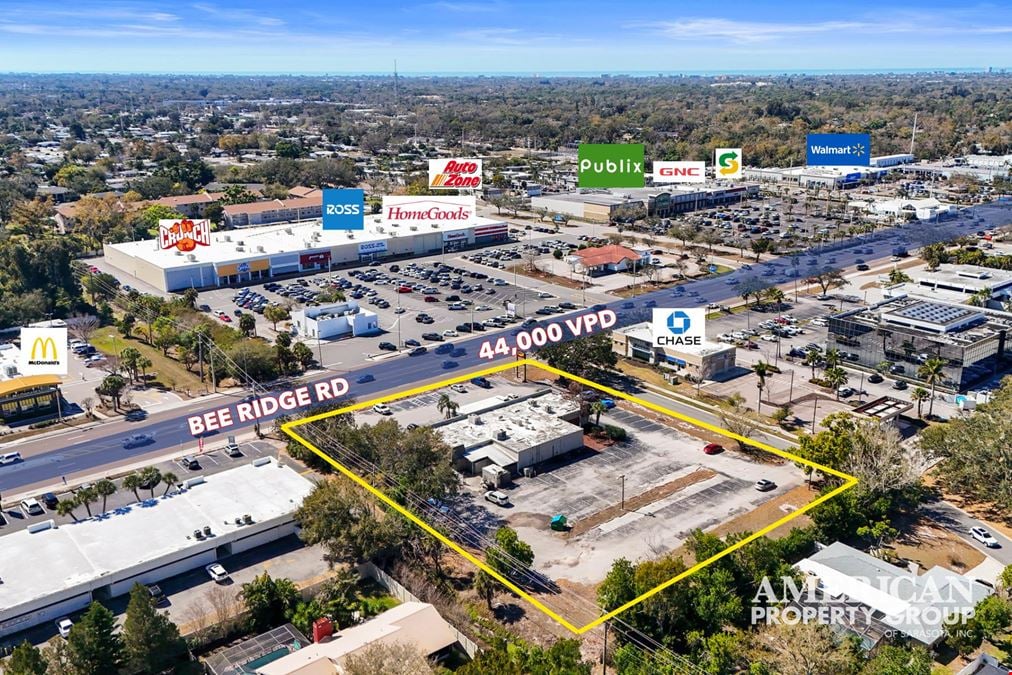 Rare Parcel / Freestanding building Available on Main Road