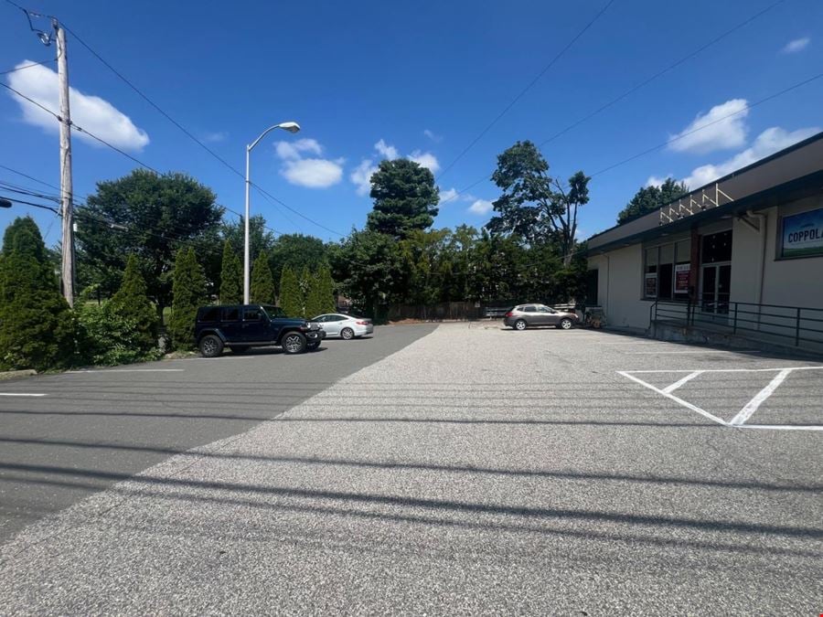 808 E Boston Post Rd