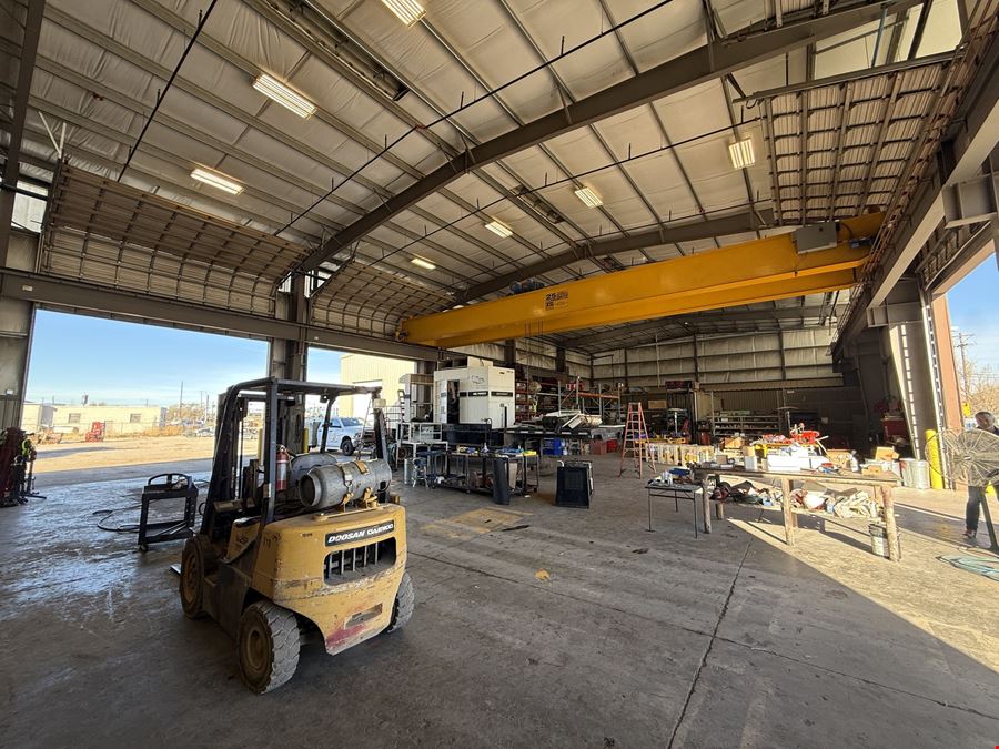 25-ton Crane Served Facility on 10 Acres