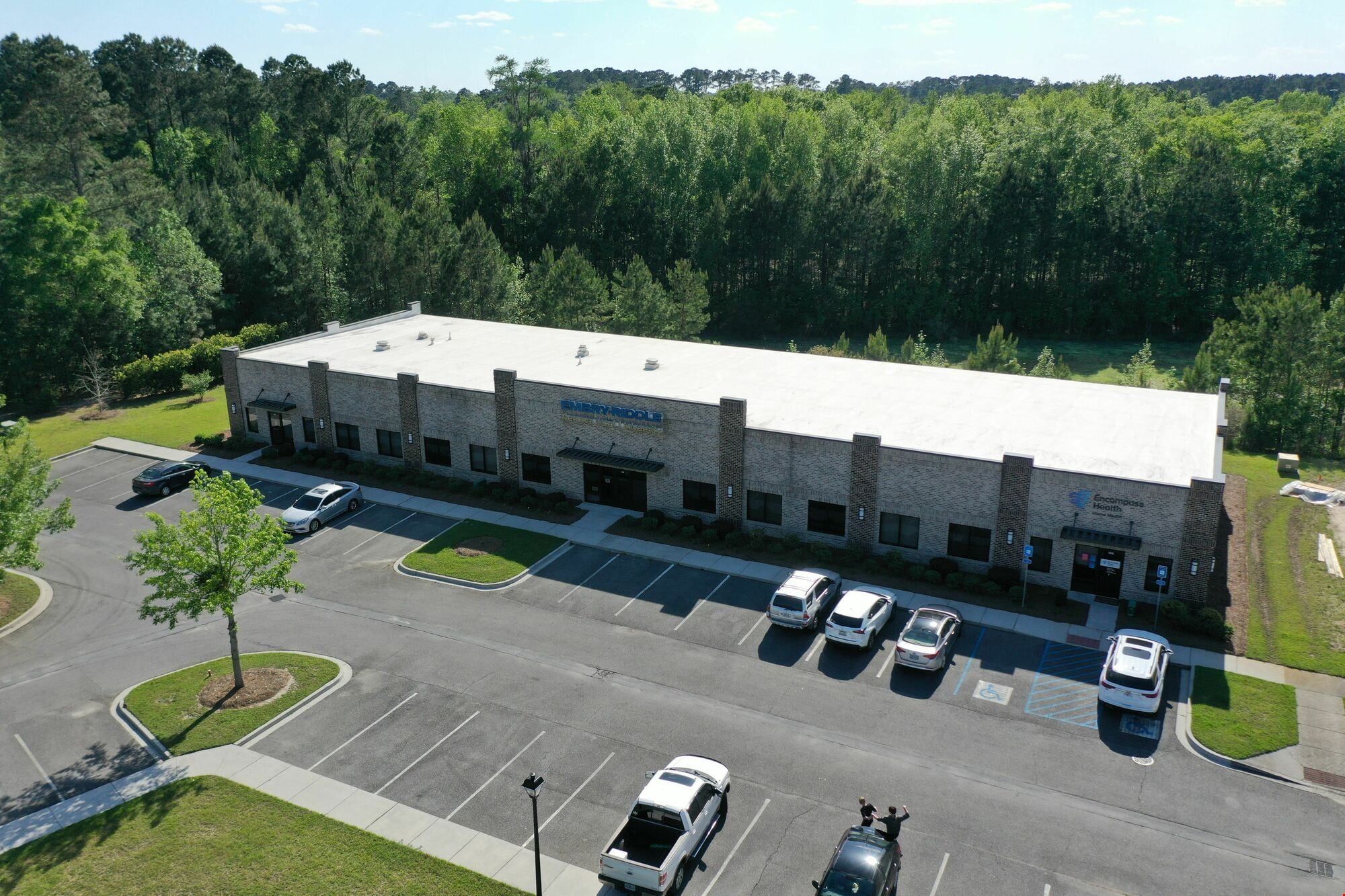 Towne Lake Professional Park