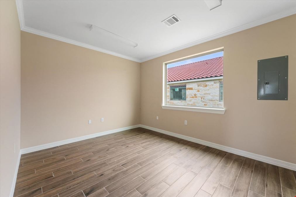 2743 Smith Ranch Rd