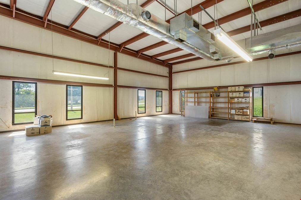 FOR LEASE – ±16,594 SF Industrial Flex Space | High-Visibility Rt. 42 Location