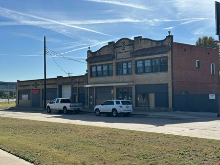 Preview of Retail space for Sale at 512 SW 3rd St