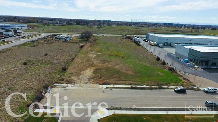 4160 E. Lanark Street | For Lease