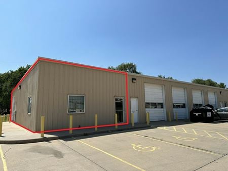 Preview of Industrial space for Rent at 5817 N Broadway