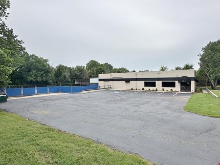 Preview of commercial space at 400 S Coltrane Rd