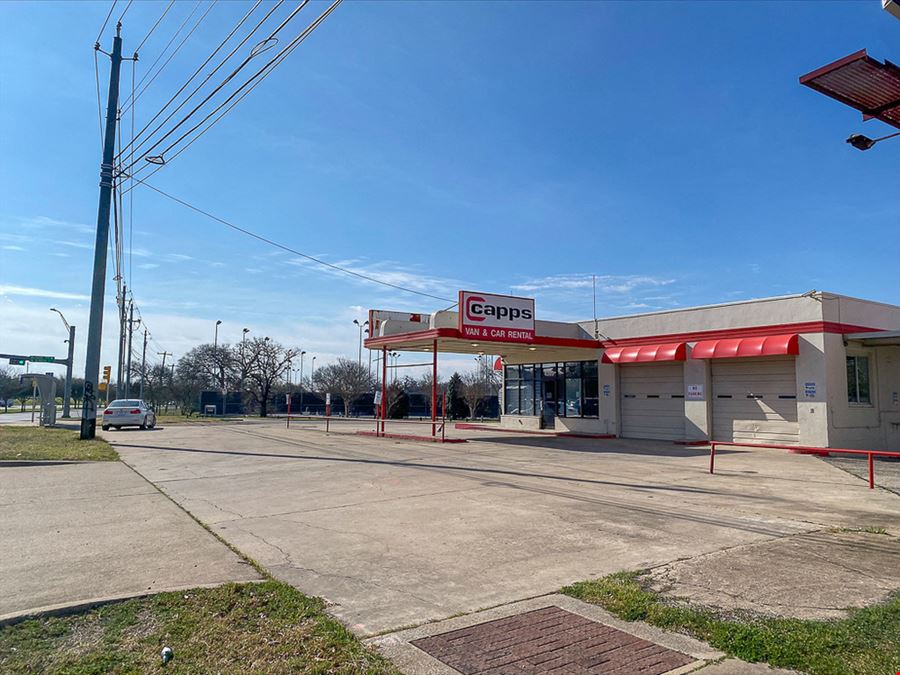 4300 Airport Blvd