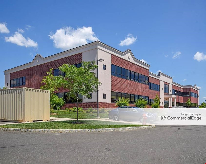 Clearbrook Commons Medical & Professional Office Park - 298 Applegarth Road