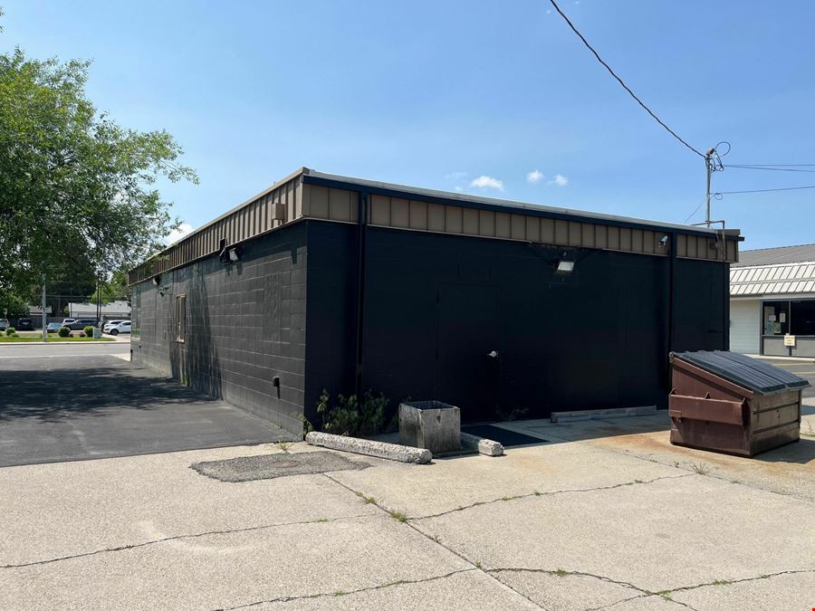 919 Grand Avenue