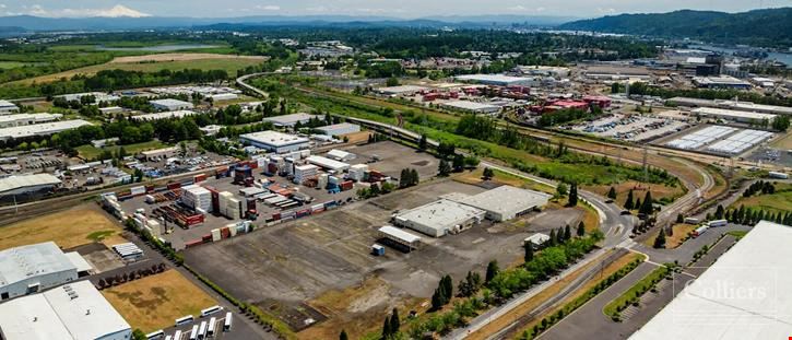 10001 N Rivergate Blvd ¦ 76,809 SF on 15.01 Acres ¦ For Sale or Lease