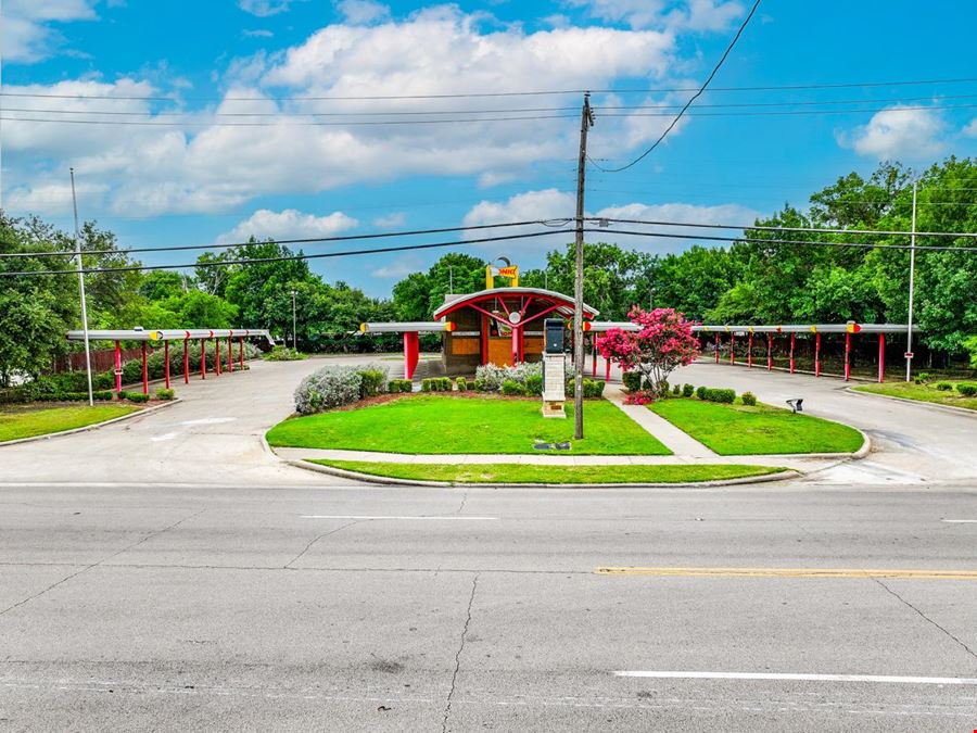 1,704 SF for Sale or Lease in Irving