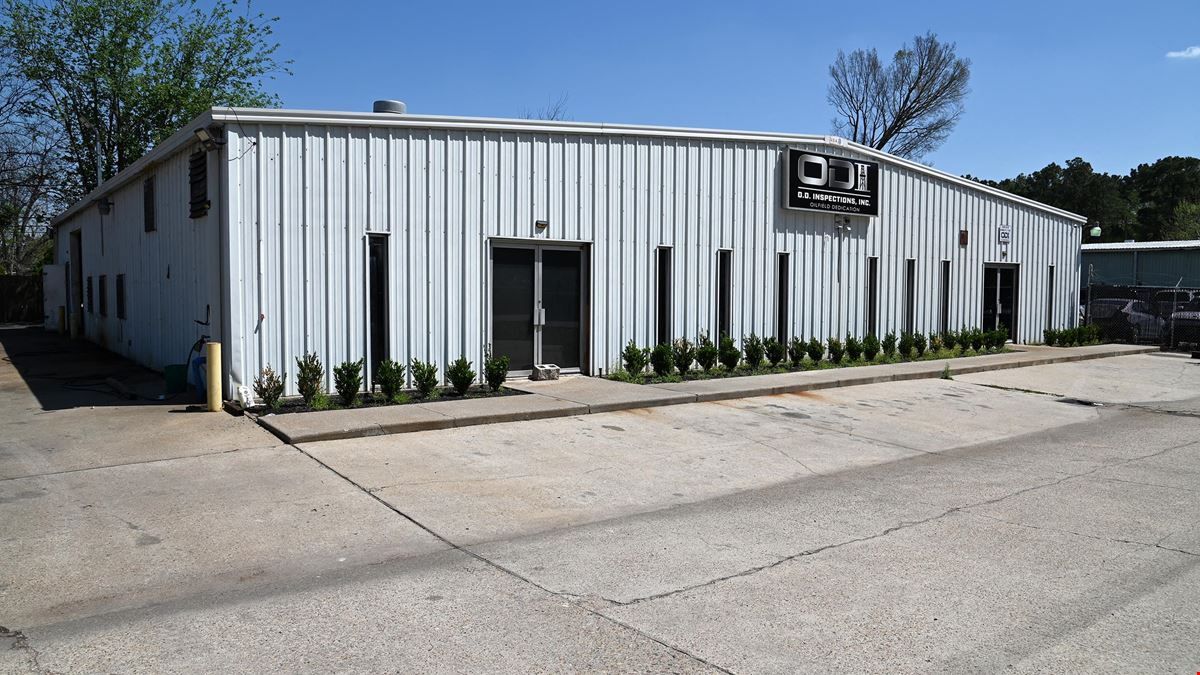 16450 & 16410 Lee Rd