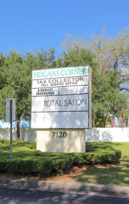 Hogan's Corner Shopping Center