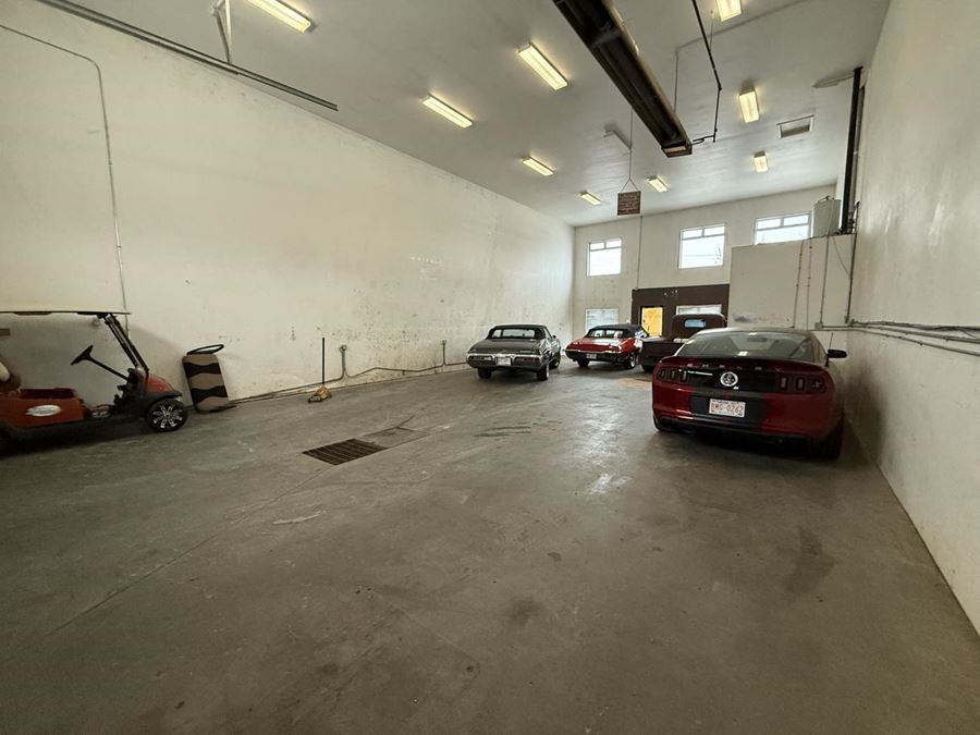 4732 60th Street Building 2