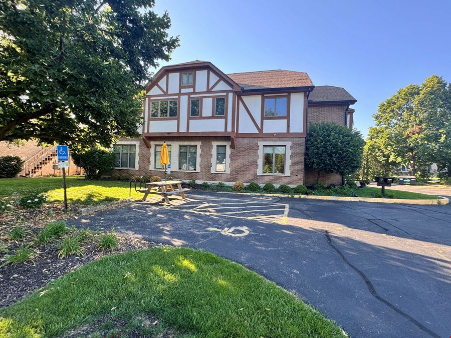 804 Roundabout Court