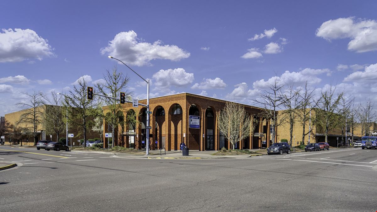 Beautiful Downtown Office