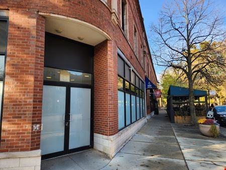 Preview of Retail space for Rent at 3868 N Lincoln Avenue