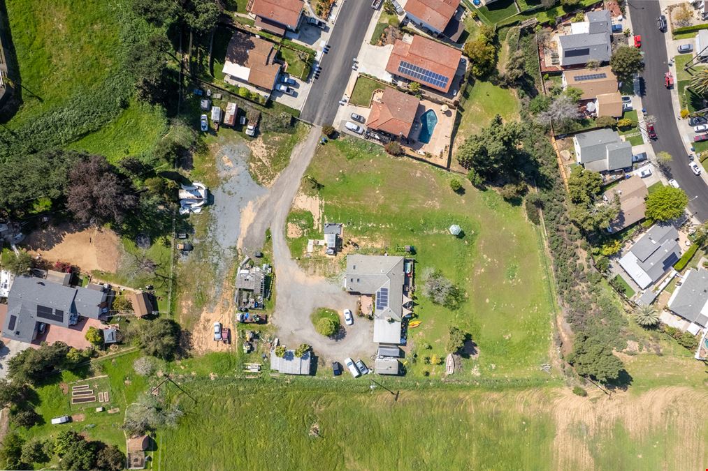 1010 Sayles Ct