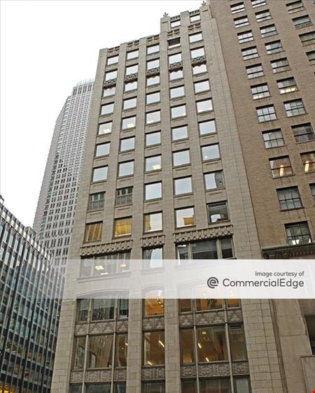 Preview of Retail space for Rent at 400 Madison Avenue