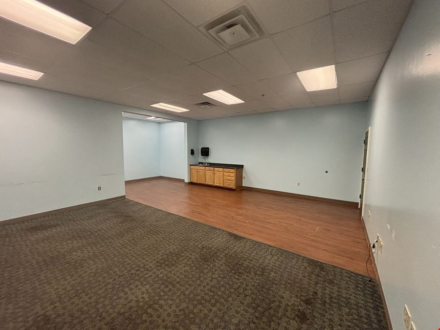 1010 Stillwater Ave - In-Line Retail/Office Space