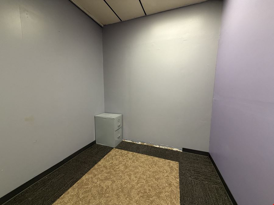 3061 Bay Plaza Drive