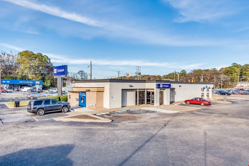 Forest Hills Shopping Center