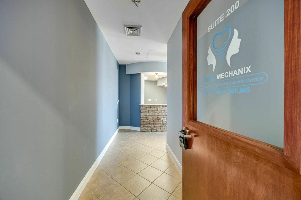 OFFICE SUITE FOR LEASE