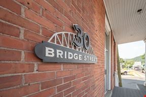 30 Bridge St