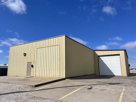 Preview of Industrial space for Rent at 1827 S Leonine