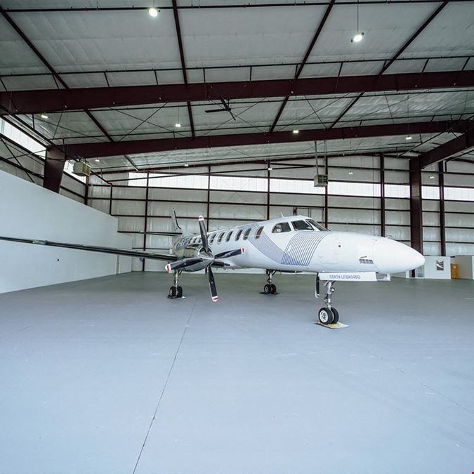 500 aviation way