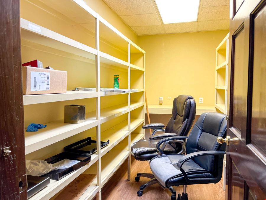 Office Condo Portfolio Across from BRCC Mid-City
