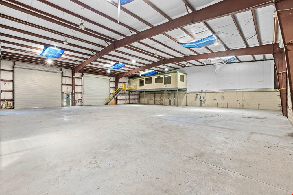 Industrial Manufacturing & Distribution Facility