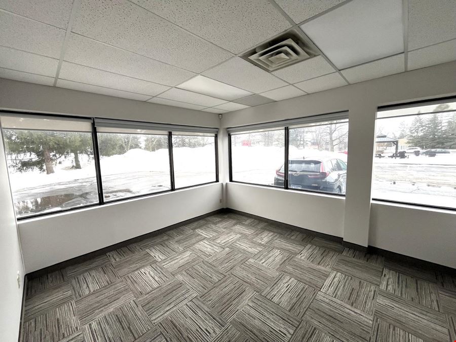 6 Gurdwara Road, Ottawa, ON - Office space for lease