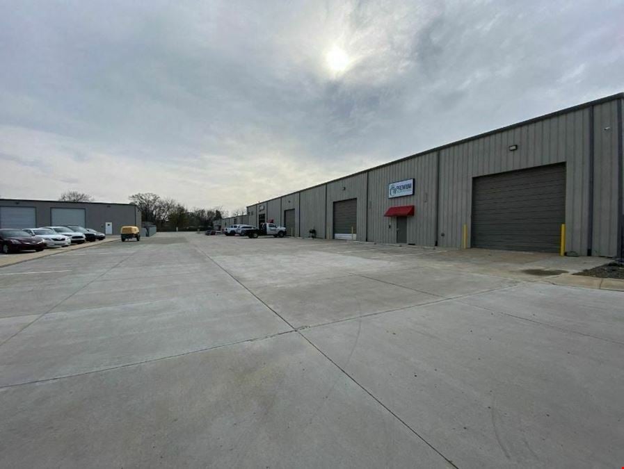 300 Trammel Rd
